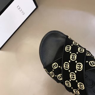 Replica Gucci Slipper in Black with Brown Logo