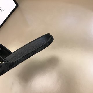 Replica Gucci Slipper in Black with Brown Logo