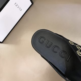 Replica Gucci Slipper in Black with Brown Logo