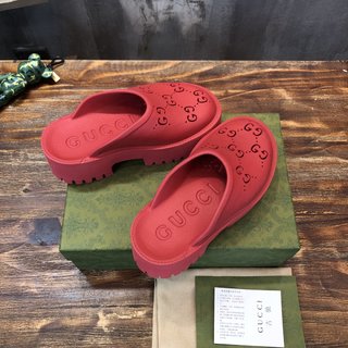 Replica gucci couple slipper