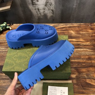 Replica gucci couple slipper