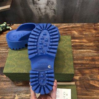 Replica gucci couple slipper