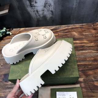 Replica gucci couple slipper