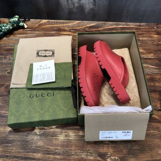 Replica gucci couple slipper