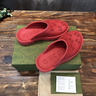 Replica gucci couple slipper