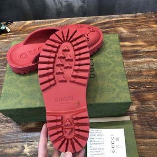 Replica gucci couple slipper