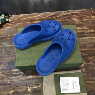 Replica gucci couple slipper