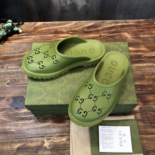 Replica gucci couple slipper