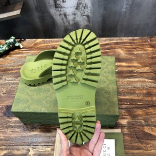 Replica gucci couple slipper