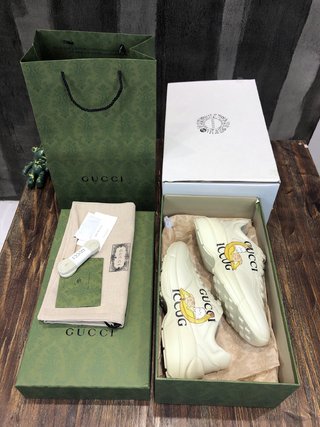 Replica Gucci Rython Bananya