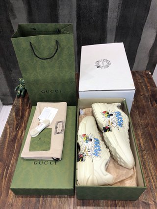 Replica Gucci Rhyton x Disney Donald Duck