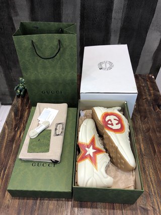 Replica Gucci White Leather Rhyton Logo Lace Sneakers