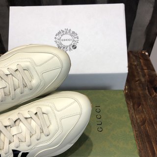 Replica Gucci Rhyton NY Yankees Leather Sneakers