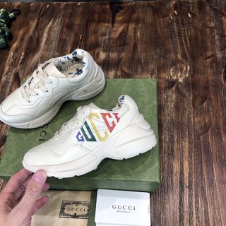 Replica Leather trainers Gucci White