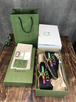 Replica Gucci Rhyton Iridescent Logo