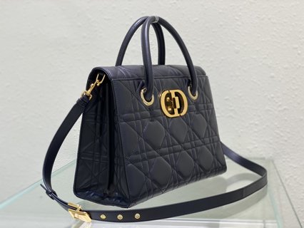 Replica Dior Montaigne Handbags