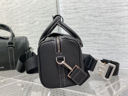 Replica Dior Oblique Handbags