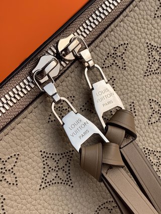 Replica Louis Vuitton BabyloneBB Handbags