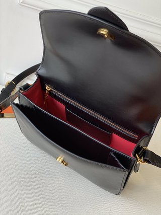 Replica Louis Vuitton Pont 9 Handbags