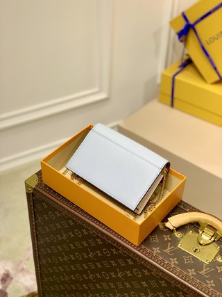 Replica Louis Vuitton MyLockMe Handbags