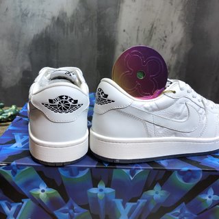 Replica LV x AJ1 Lace-up Sneakers In White