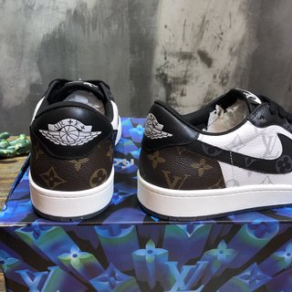 Replica LV x AJ1 Lace-up Sneakers in black