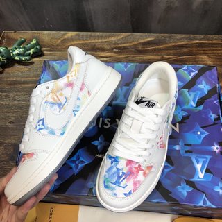 Replica LV x AJ1 Lace-up Sneakers In White