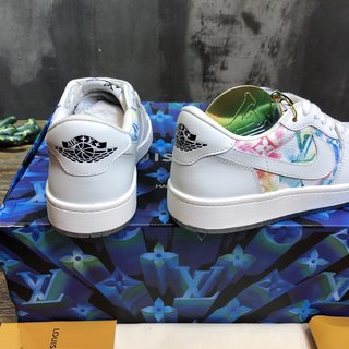 Replica LV x AJ1 Lace-up Sneakers In White