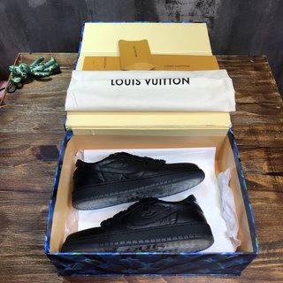 Replica LV x AJ1 Lace-up Sneakers in black