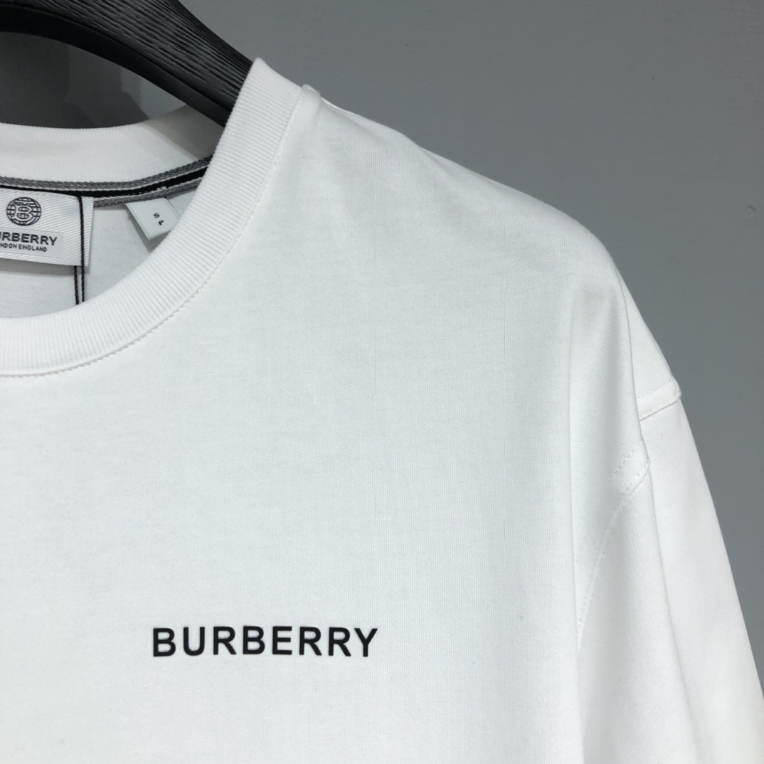 Replica BURBERRY 2022 new arrival Fashion T-shirt