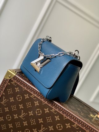 Replica Louis Vuitton 2022 new sling bag