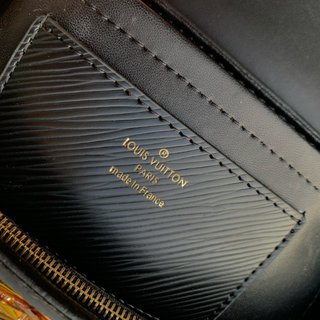 Replica Louis Vuitton 2022 new sling bag