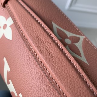 Replica Louis Vuitton 2022 new sling bag