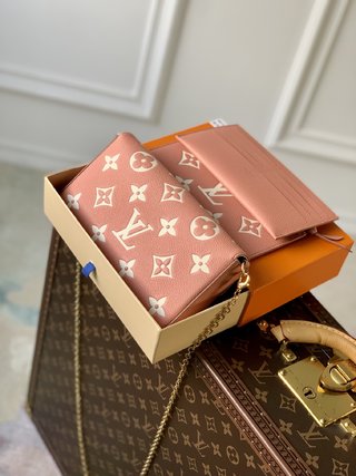 Replica Louis Vuitton 2022 new small bag