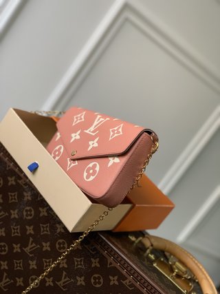 Replica Louis Vuitton 2022 new small bag