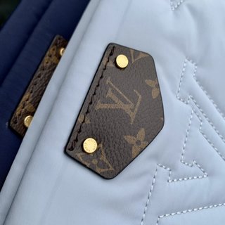 Replica Louis Vuitton 2022 new sling bag