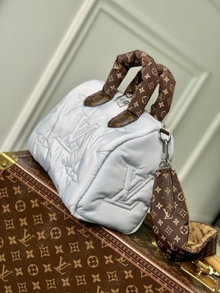 Replica Louis Vuitton 2022 new fashion Handbags