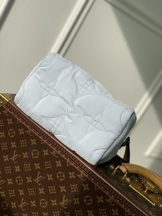 Replica Louis Vuitton 2022 new fashion Handbags