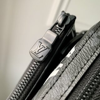 Replica Louis Vuitton 2022 new sling bag