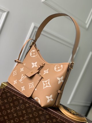 Replica Louis Vuitton 2022 new shoulder bag