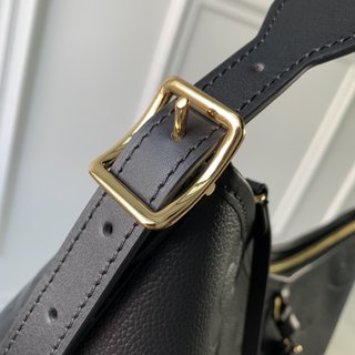 Replica Louis Vuitton 2022 new shoulder bag