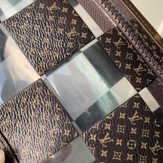 Replica Louis Vuitton 2022 new sling bag