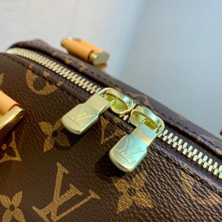 Replica Louis Vuitton 2022 new sling bag