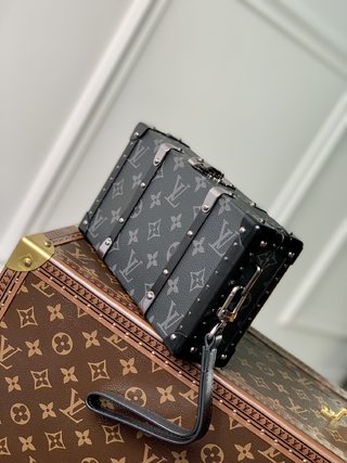 Replica Louis Vuitton 2022 new sling bag