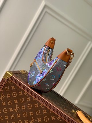 Replica Louis Vuitton 2022 new sling bag