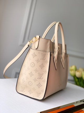 Replica Louis Vuitton 2022 new fashion Handbags