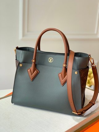 Replica Louis Vuitton 2022 new fashion Handbags