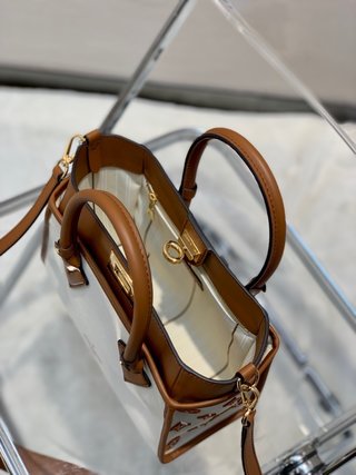 Replica Louis Vuitton 2022 new fashion Handbags