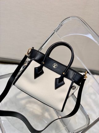 Replica Louis Vuitton 2022 new fashion Handbags