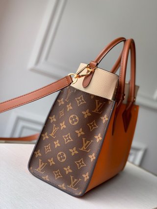 Replica Louis Vuitton 2022 new fashion Handbags